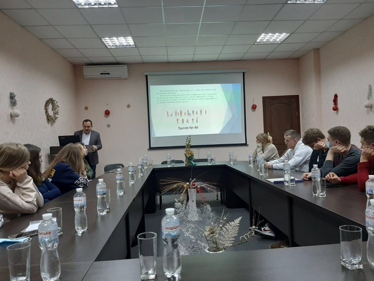 Представники кафедри туристичного бізнесу та країнознавства долучилися до створення Харківського центру інклюзивного туризму