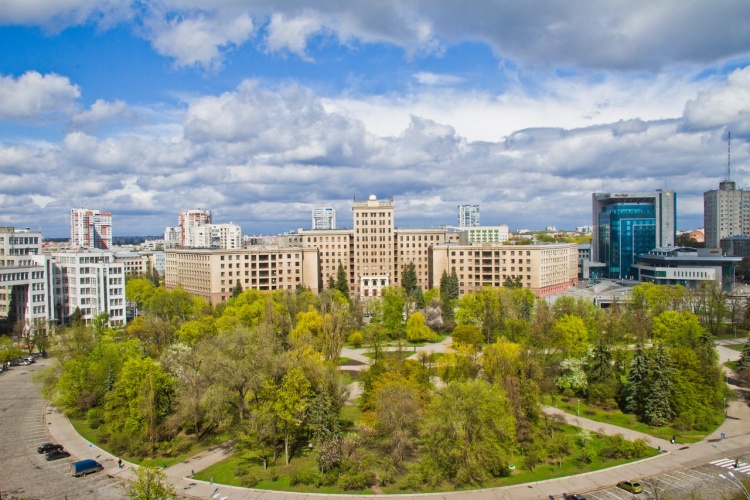 Каразінський університет — серед лідерів вищих навчальних закладів України