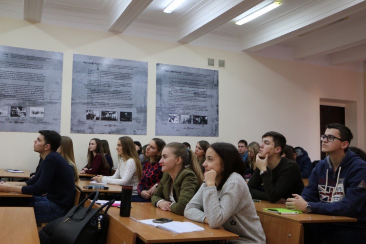 Відкрита лекція представника Харківської митниці ДФС України для студентів факультету МЕВ та ТБ