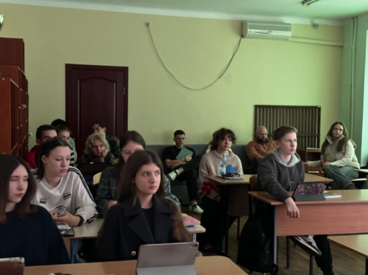 Викладачі кафедри провели бізнес-квест для школярів в Авторській школі Бойка