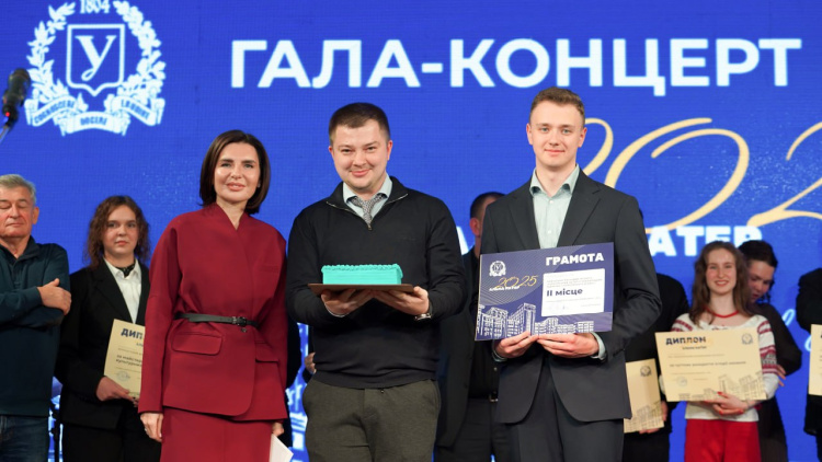 Студенти інституту здобули ІІ місце у конкурсі творчості каразінців «Alma Mater – 2025»